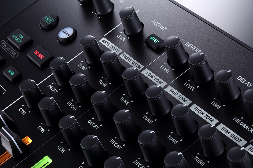 Roland TR-8s AIRA Rhythm Performer – Theera Music