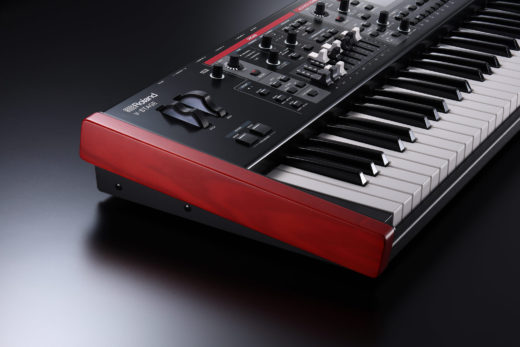 v-stage_76_side_panel_gal